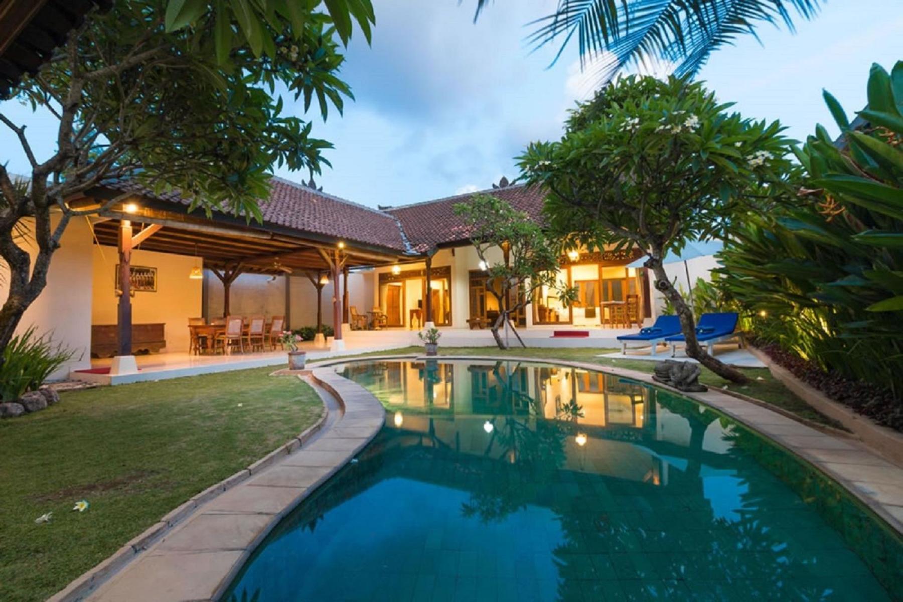 Bali Royal Heritage Villa Seminyak Zewnętrze zdjęcie